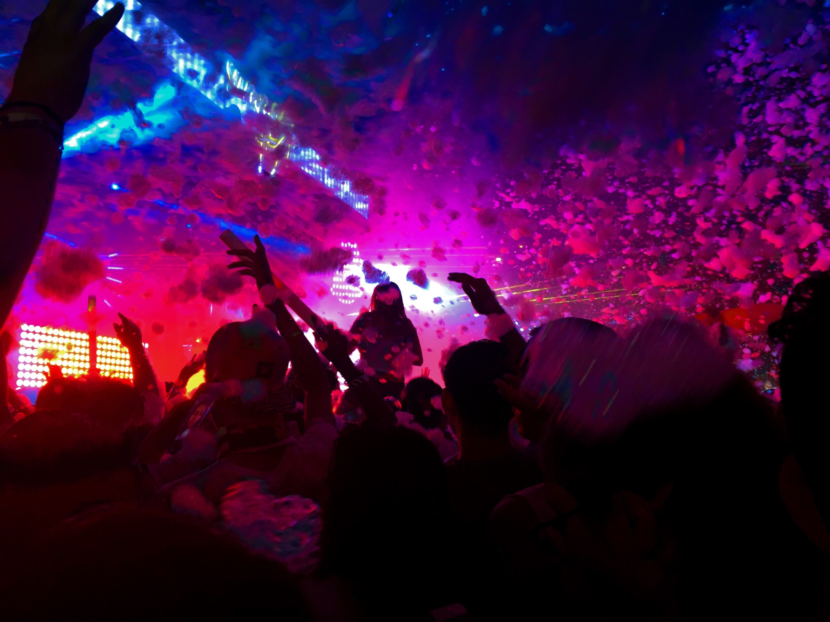 twoish concert party